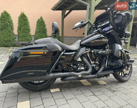Черный Харлей-Дэвидсон Стрит Глиде, объемом двигателя 1.8 л и пробегом 91 тыс. км за 19500 $, фото 23 на Automoto.ua