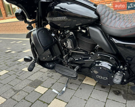 Черный Харлей-Дэвидсон Стрит Глиде, объемом двигателя 1.8 л и пробегом 91 тыс. км за 19500 $, фото 18 на Automoto.ua