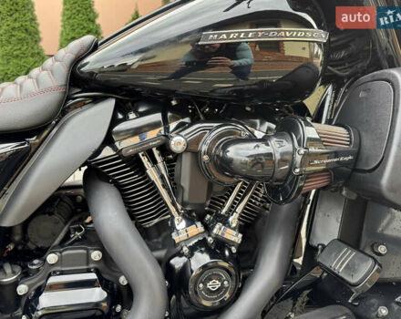Черный Харлей-Дэвидсон Стрит Глиде, объемом двигателя 1.8 л и пробегом 91 тыс. км за 19500 $, фото 3 на Automoto.ua