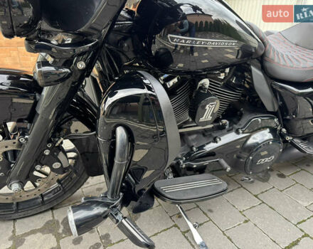 Черный Харлей-Дэвидсон Стрит Глиде, объемом двигателя 1.8 л и пробегом 91 тыс. км за 19500 $, фото 15 на Automoto.ua