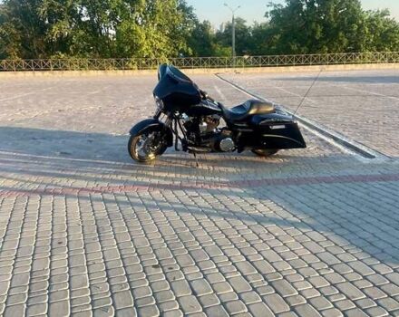 Черный Харлей-Дэвидсон Стрит Глиде, объемом двигателя 1.7 л и пробегом 25 тыс. км за 16750 $, фото 7 на Automoto.ua