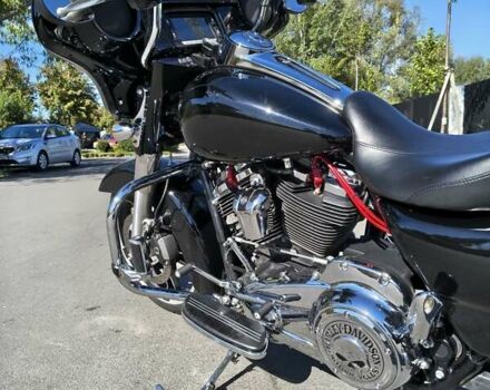 Черный Харлей-Дэвидсон Стрит Глиде, объемом двигателя 1.8 л и пробегом 67 тыс. км за 15500 $, фото 8 на Automoto.ua
