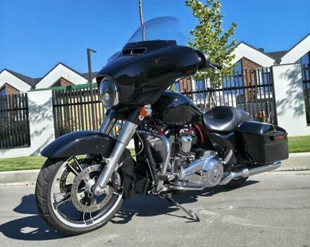 Черный Харлей-Дэвидсон Стрит Глиде, объемом двигателя 1.8 л и пробегом 67 тыс. км за 15500 $, фото 5 на Automoto.ua