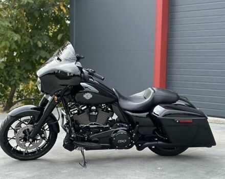 Чорний Харлей-Девідсон Стріт Глідє, об'ємом двигуна 1.87 л та пробігом 2 тис. км за 21900 $, фото 6 на Automoto.ua