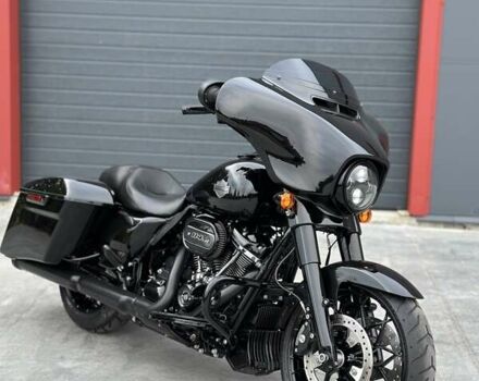 Чорний Харлей-Девідсон Стріт Глідє, об'ємом двигуна 1.87 л та пробігом 2 тис. км за 21900 $, фото 28 на Automoto.ua