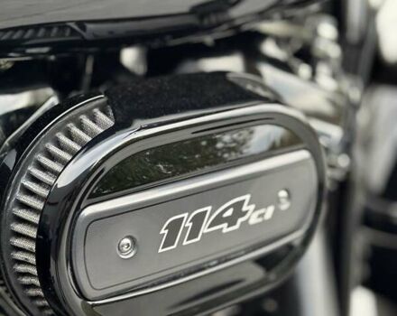 Чорний Харлей-Девідсон Стріт Глідє, об'ємом двигуна 1.87 л та пробігом 2 тис. км за 21900 $, фото 26 на Automoto.ua