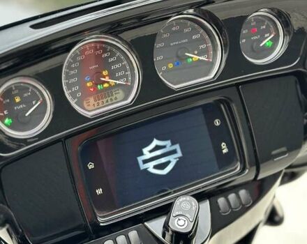 Чорний Харлей-Девідсон Стріт Глідє, об'ємом двигуна 1.87 л та пробігом 2 тис. км за 21900 $, фото 12 на Automoto.ua