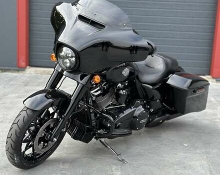Чорний Харлей-Девідсон Стріт Глідє, об'ємом двигуна 1.87 л та пробігом 2 тис. км за 21900 $, фото 3 на Automoto.ua