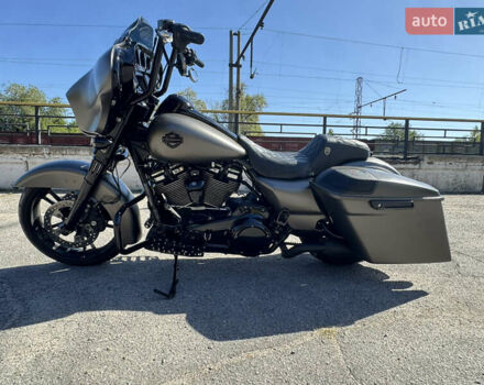 Харлей-Дэвидсон Стрит Глиде, объемом двигателя 0 л и пробегом 8 тыс. км за 18900 $, фото 7 на Automoto.ua