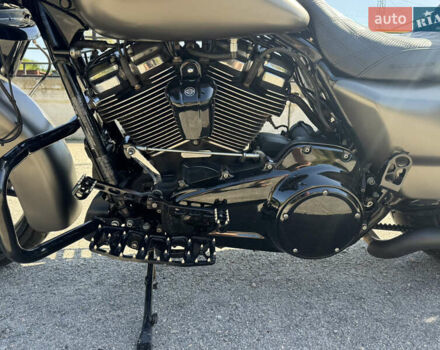 Харлей-Дэвидсон Стрит Глиде, объемом двигателя 0 л и пробегом 8 тыс. км за 18900 $, фото 4 на Automoto.ua