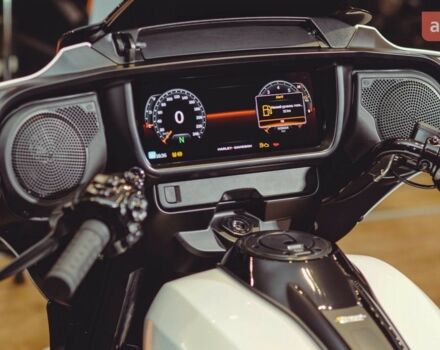 Харлей-Дэвидсон Стрит Глиде, объемом двигателя 1.92 л и пробегом 0 тыс. км за 39561 $, фото 1 на Automoto.ua