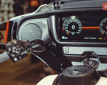 Харлей-Дэвидсон Стрит Глиде, объемом двигателя 1.92 л и пробегом 0 тыс. км за 39542 $, фото 10 на Automoto.ua