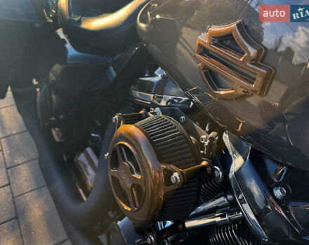 Серый Харлей-Дэвидсон Стрит Глиде, объемом двигателя 1.87 л и пробегом 11 тыс. км за 27300 $, фото 13 на Automoto.ua