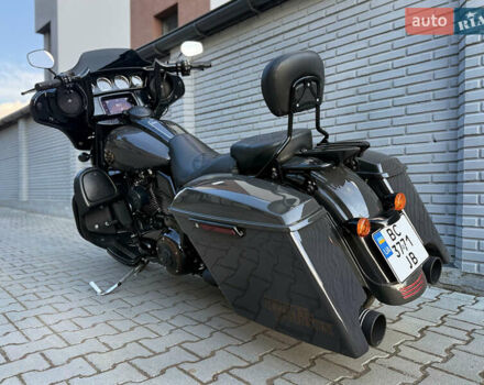 Серый Харлей-Дэвидсон Стрит Глиде, объемом двигателя 1.87 л и пробегом 11 тыс. км за 27300 $, фото 6 на Automoto.ua