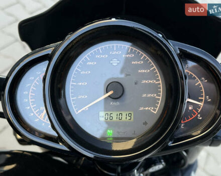 Черный Харлей-Дэвидсон В-Род, объемом двигателя 1.3 л и пробегом 61 тыс. км за 13700 $, фото 14 на Automoto.ua