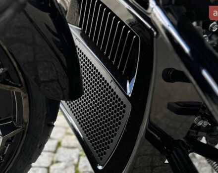 Харлей-Дэвидсон CVO Road Glide, объемом двигателя 1.98 л и пробегом 0 тыс. км за 61678 $, фото 3 на Automoto.ua