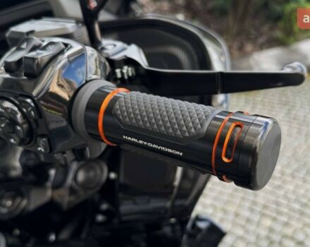 Харлей-Дэвидсон CVO Road Glide 2025 в Киеве на Automoto.ua Харлей-Дэвидсон CVO Road Glide, объемом двигателя 1.98 л и пробегом 0 тыс. км за 61872 $, фото 12 на Automoto.ua