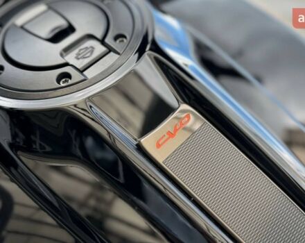 Харлей-Дэвидсон CVO Road Glide 2025 в Киеве на Automoto.ua Харлей-Дэвидсон CVO Road Glide, объемом двигателя 1.98 л и пробегом 0 тыс. км за 61872 $, фото 22 на Automoto.ua