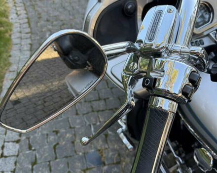 Серый Харлей-Дэвидсон CVO Road Glide, объемом двигателя 1.8 л и пробегом 55 тыс. км за 20000 $, фото 7 на Automoto.ua