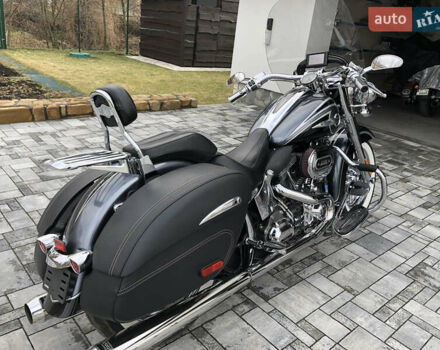 Серый Харлей-Дэвидсон CVO Softail, объемом двигателя 1.8 л и пробегом 26 тыс. км за 25000 $, фото 10 на Automoto.ua