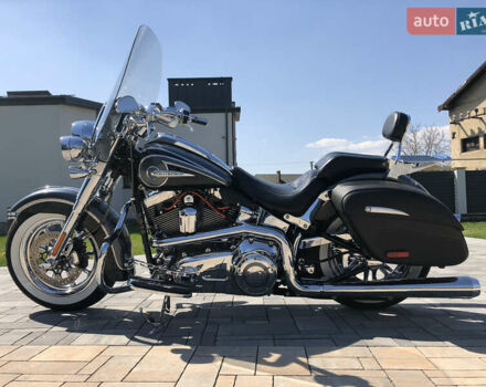 Серый Харлей-Дэвидсон CVO Softail, объемом двигателя 1.8 л и пробегом 26 тыс. км за 25000 $, фото 6 на Automoto.ua
