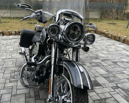 Серый Харлей-Дэвидсон CVO Softail, объемом двигателя 1.8 л и пробегом 26 тыс. км за 25000 $, фото 14 на Automoto.ua