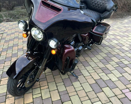 Красный Харлей-Дэвидсон CVO Street Glide, объемом двигателя 1.9 л и пробегом 31 тыс. км за 35000 $, фото 5 на Automoto.ua