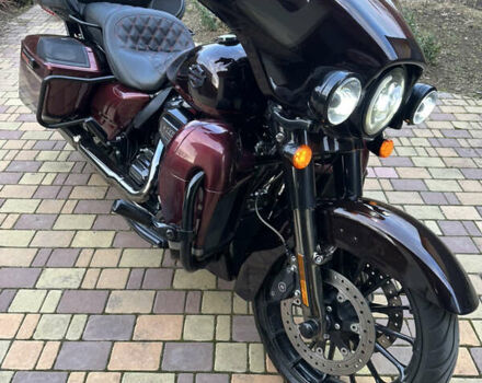 Красный Харлей-Дэвидсон CVO Street Glide, объемом двигателя 1.9 л и пробегом 31 тыс. км за 35000 $, фото 9 на Automoto.ua