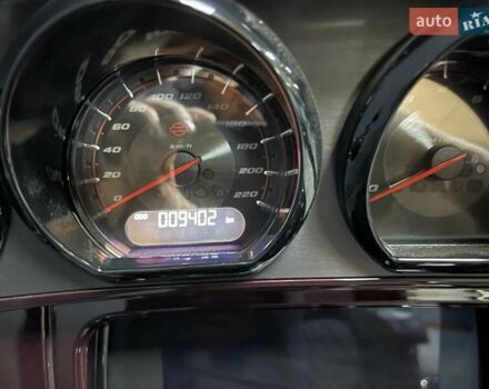 Харлей-Дэвидсон CVO Street Glide, объемом двигателя 1.9 л и пробегом 9 тыс. км за 35000 $, фото 13 на Automoto.ua
