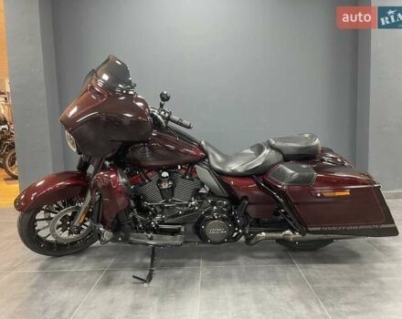 Харлей-Дэвидсон CVO Street Glide, объемом двигателя 1.9 л и пробегом 9 тыс. км за 35000 $, фото 1 на Automoto.ua