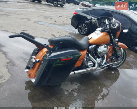 Помаранчевий Харлей-Девідсон CVO Street Glide, об'ємом двигуна 0 л та пробігом 45 тис. км за 2900 $, фото 3 на Automoto.ua