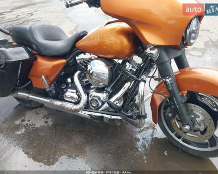 Помаранчевий Харлей-Девідсон CVO Street Glide, об'ємом двигуна 0 л та пробігом 45 тис. км за 2900 $, фото 6 на Automoto.ua