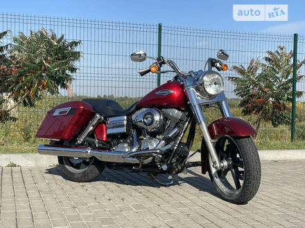 Харлей-Дэвидсон Dyna Switchback 2011 в Ровно на Automoto.ua Красный Харлей-Дэвидсон Dyna Switchback, объемом двигателя 1.69 л и пробегом 15 тыс. км за 10900 $, фото 1 на Automoto.ua