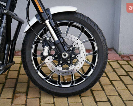 Белый Харлей-Дэвидсон Fat Bob, объемом двигателя 1.75 л и пробегом 18 тыс. км за 21000 $, фото 15 на Automoto.ua