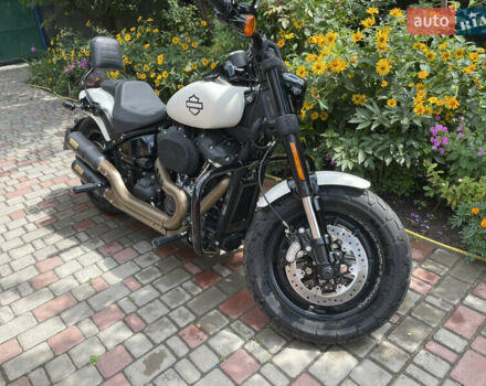 Белый Харлей-Дэвидсон Fat Bob, объемом двигателя 1.9 л и пробегом 2 тыс. км за 22000 $, фото 18 на Automoto.ua