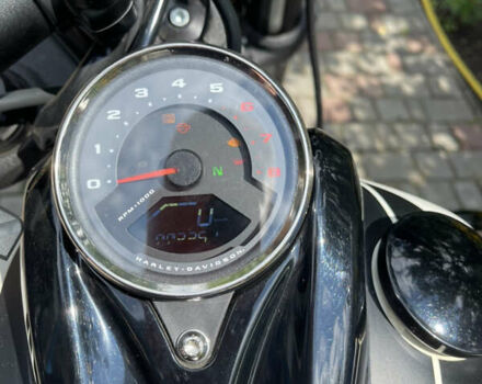 Белый Харлей-Дэвидсон Fat Bob, объемом двигателя 1.9 л и пробегом 2 тыс. км за 22000 $, фото 1 на Automoto.ua