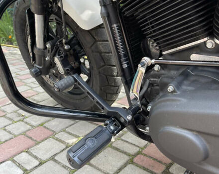 Белый Харлей-Дэвидсон Fat Bob, объемом двигателя 1.9 л и пробегом 2 тыс. км за 22000 $, фото 7 на Automoto.ua