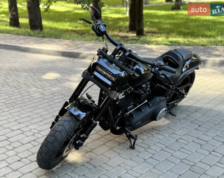 Черный Харлей-Дэвидсон Fat Bob, объемом двигателя 1.87 л и пробегом 5 тыс. км за 20000 $, фото 1 на Automoto.ua