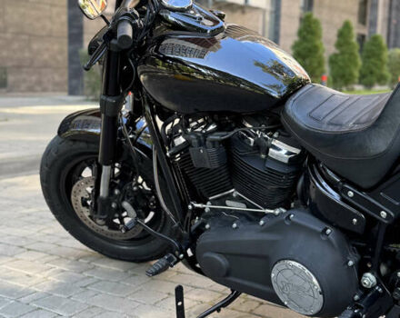 Черный Харлей-Дэвидсон Fat Bob, объемом двигателя 1.87 л и пробегом 5 тыс. км за 20000 $, фото 23 на Automoto.ua