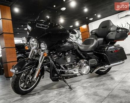 Черный Харлей-Дэвидсон FLHTCU Ultra Classic Electra Glide, объемом двигателя 1.75 л и пробегом 35 тыс. км за 20900 $, фото 50 на Automoto.ua