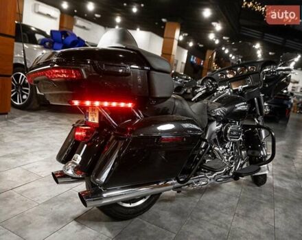 Черный Харлей-Дэвидсон FLHTCU Ultra Classic Electra Glide, объемом двигателя 1.75 л и пробегом 35 тыс. км за 20900 $, фото 6 на Automoto.ua