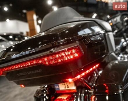 Чорний Харлей-Девідсон FLHTCU Ultra Classic Electra Glide, об'ємом двигуна 1.75 л та пробігом 35 тис. км за 19999 $, фото 13 на Automoto.ua
