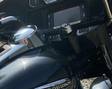 Харлей-Девідсон FLHTCU Ultra Classic Electra Glide 2018 у Києві на Automoto.ua Чорний Харлей-Девідсон FLHTCU Ultra Classic Electra Glide, об'ємом двигуна 1.7 л та пробігом 19 тис. км за 19000 $, фото 3 на Automoto.ua