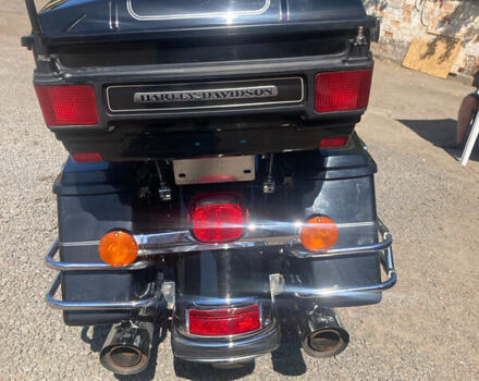 Чорний Харлей-Девідсон FLHTCU Ultra Classic Electra Glide, об'ємом двигуна 1.58 л та пробігом 40 тис. км за 14000 $, фото 3 на Automoto.ua