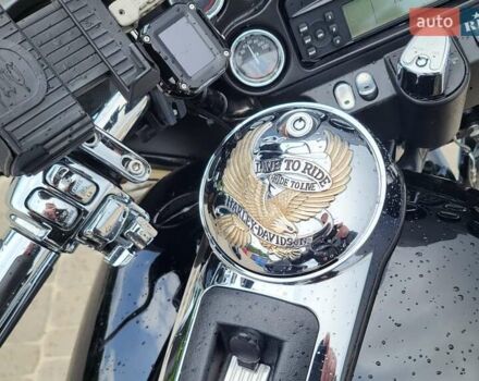 Черный Харлей-Дэвидсон FLHTCU Ultra Classic Electra Glide, объемом двигателя 0 л и пробегом 27 тыс. км за 14700 $, фото 16 на Automoto.ua