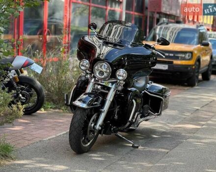 Черный Харлей-Дэвидсон FLHTCU Ultra Classic Electra Glide, объемом двигателя 0 л и пробегом 56 тыс. км за 18500 $, фото 1 на Automoto.ua