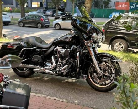 Черный Харлей-Дэвидсон FLHTCU Ultra Classic Electra Glide, объемом двигателя 0 л и пробегом 56 тыс. км за 18500 $, фото 21 на Automoto.ua