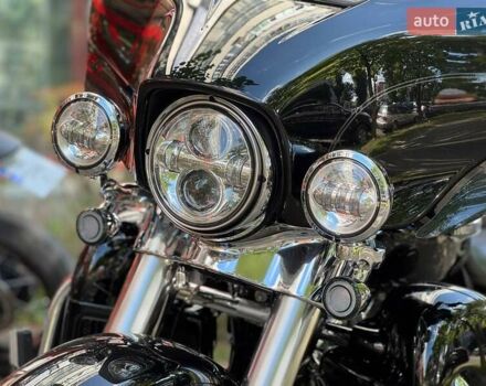 Черный Харлей-Дэвидсон FLHTCU Ultra Classic Electra Glide, объемом двигателя 0 л и пробегом 56 тыс. км за 18500 $, фото 7 на Automoto.ua