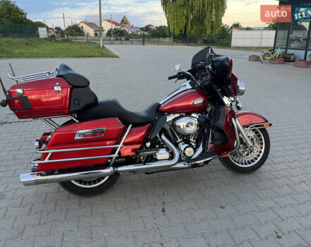 Красный Харлей-Дэвидсон FLHTCU Ultra Classic Electra Glide, объемом двигателя 1.7 л и пробегом 36 тыс. км за 11000 $, фото 4 на Automoto.ua