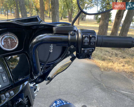 Синий Харлей-Дэвидсон FLHTCU Ultra Classic Electra Glide, объемом двигателя 1.8 л и пробегом 29 тыс. км за 18900 $, фото 21 на Automoto.ua